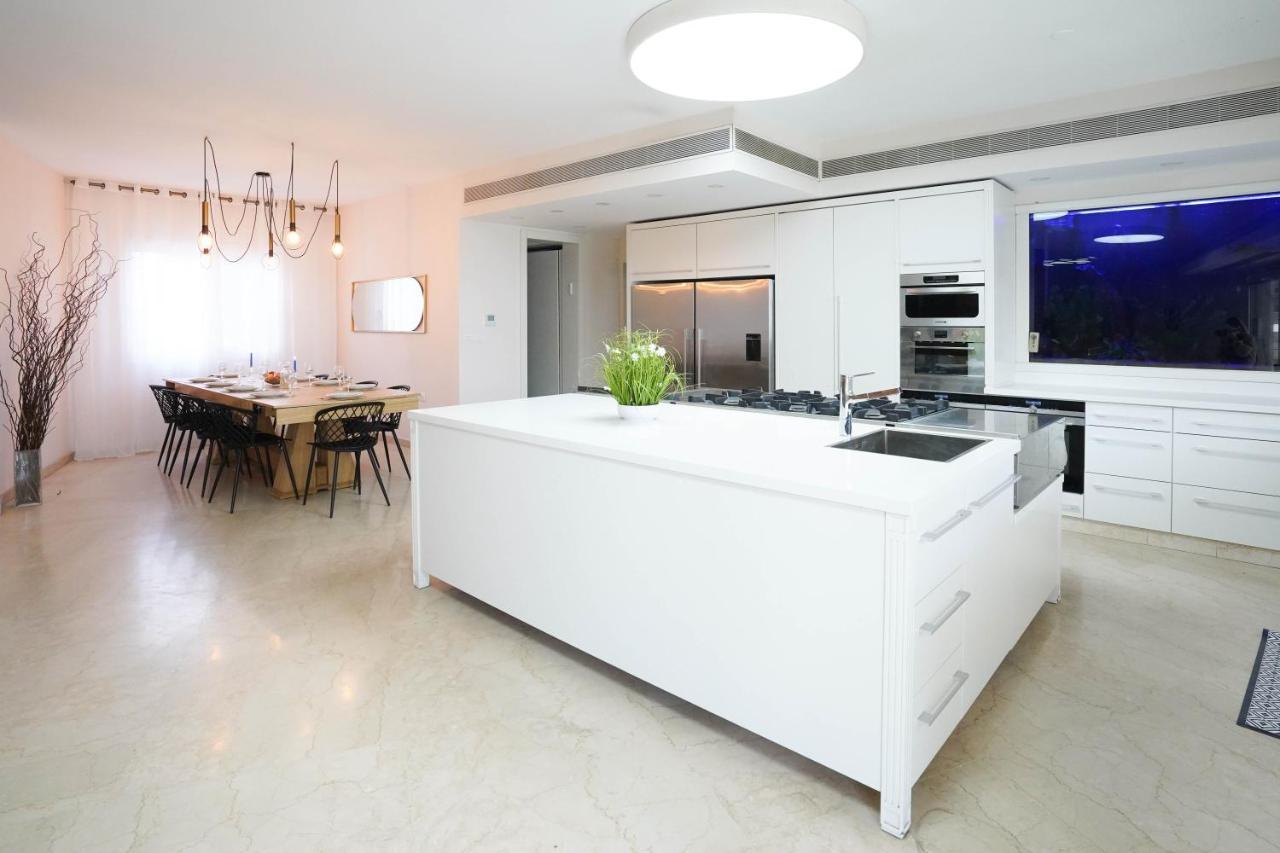 Апартаменты Yalarent Enorma Complex With Shared Heated Pool Эйлат Экстерьер фото