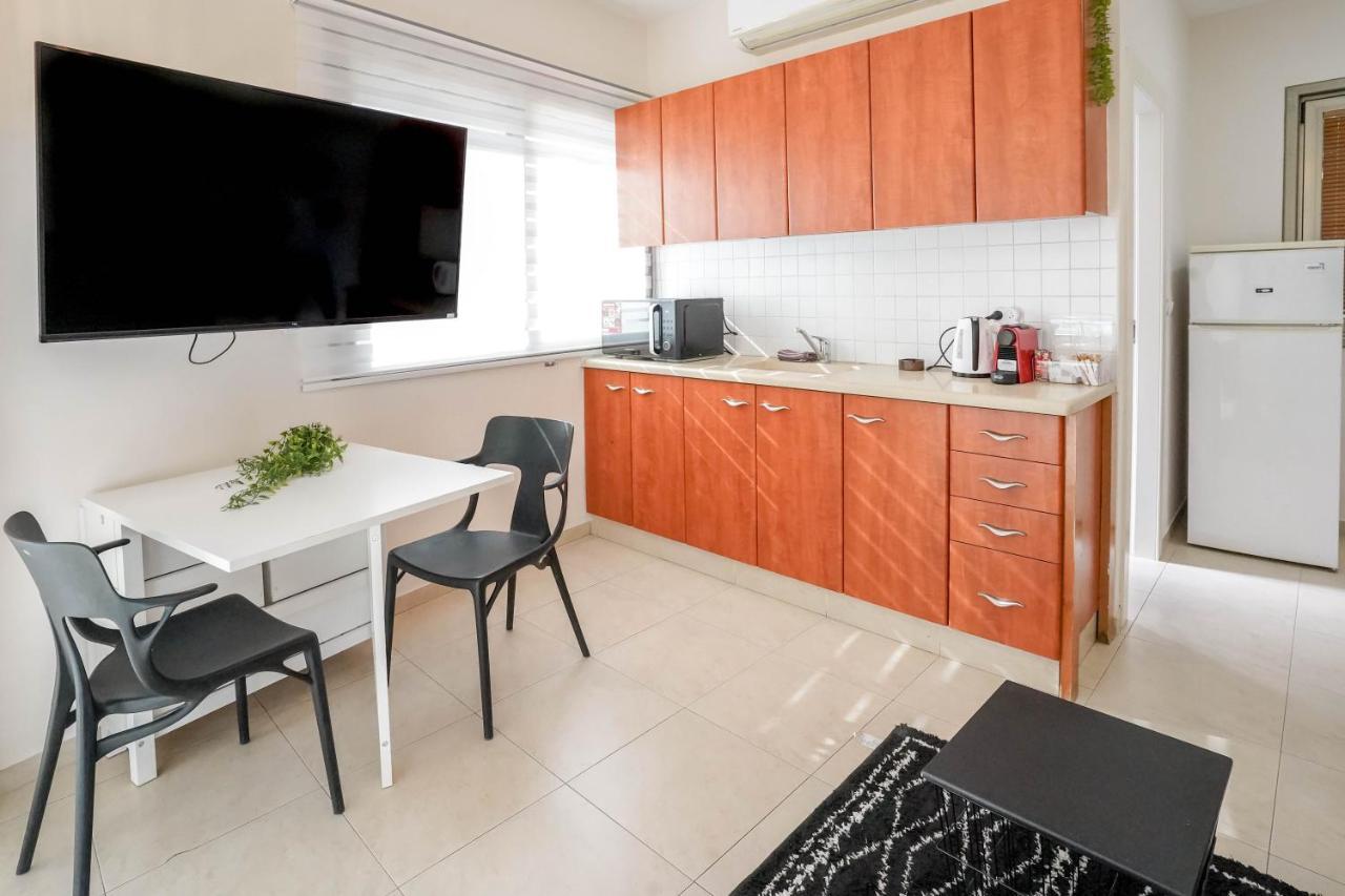 Апартаменты Yalarent Enorma Complex With Shared Heated Pool Эйлат Экстерьер фото