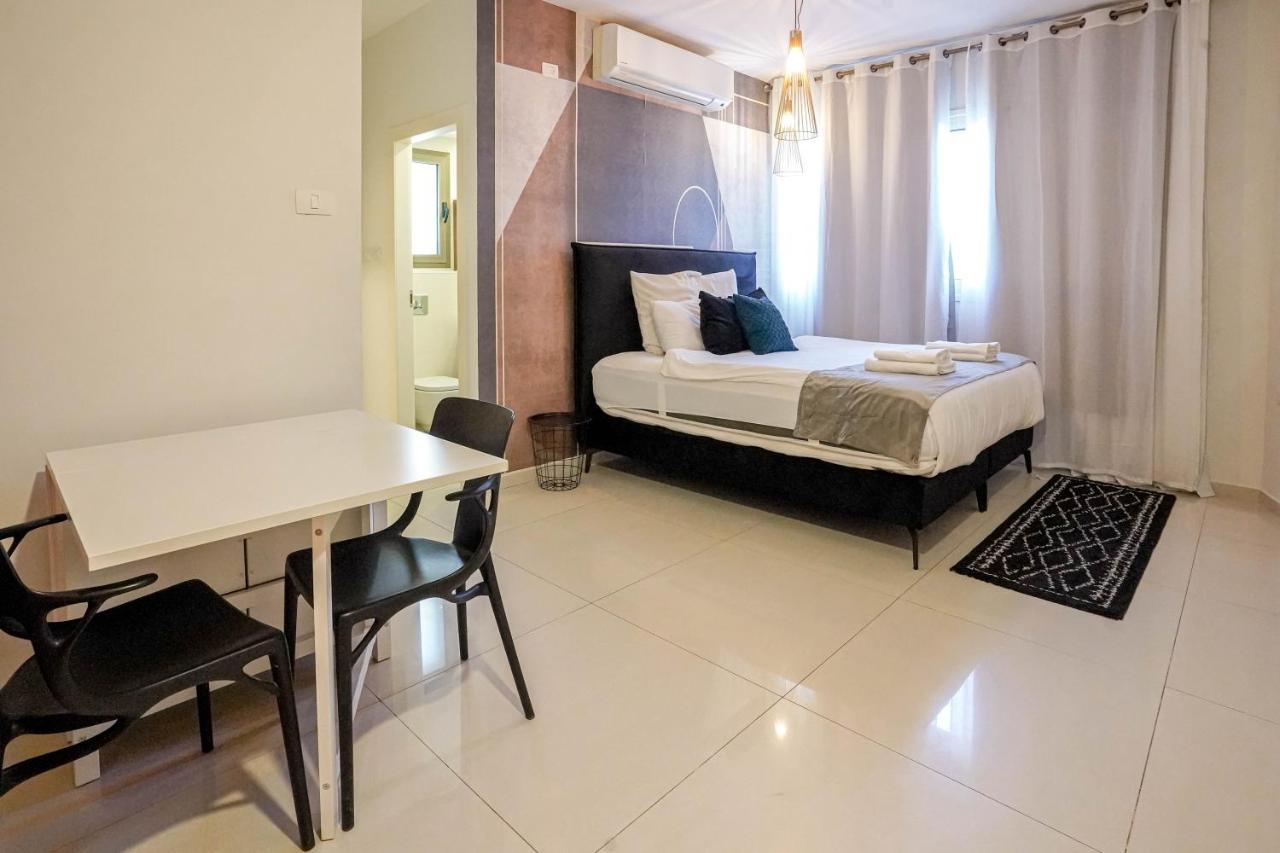 Апартаменты Yalarent Enorma Complex With Shared Heated Pool Эйлат Экстерьер фото